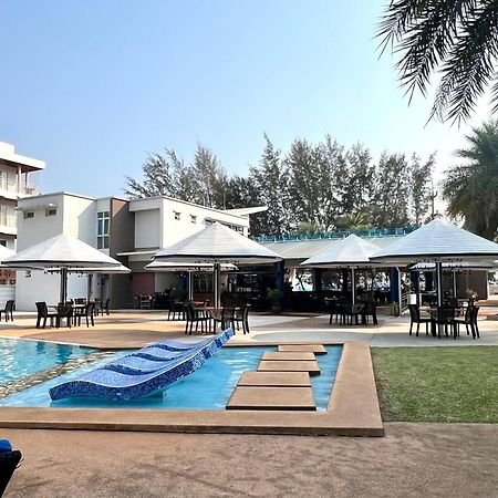 Grandblue Condominium 307 Pool-Seaview Maephim Rayong Mae Phim Exterior foto