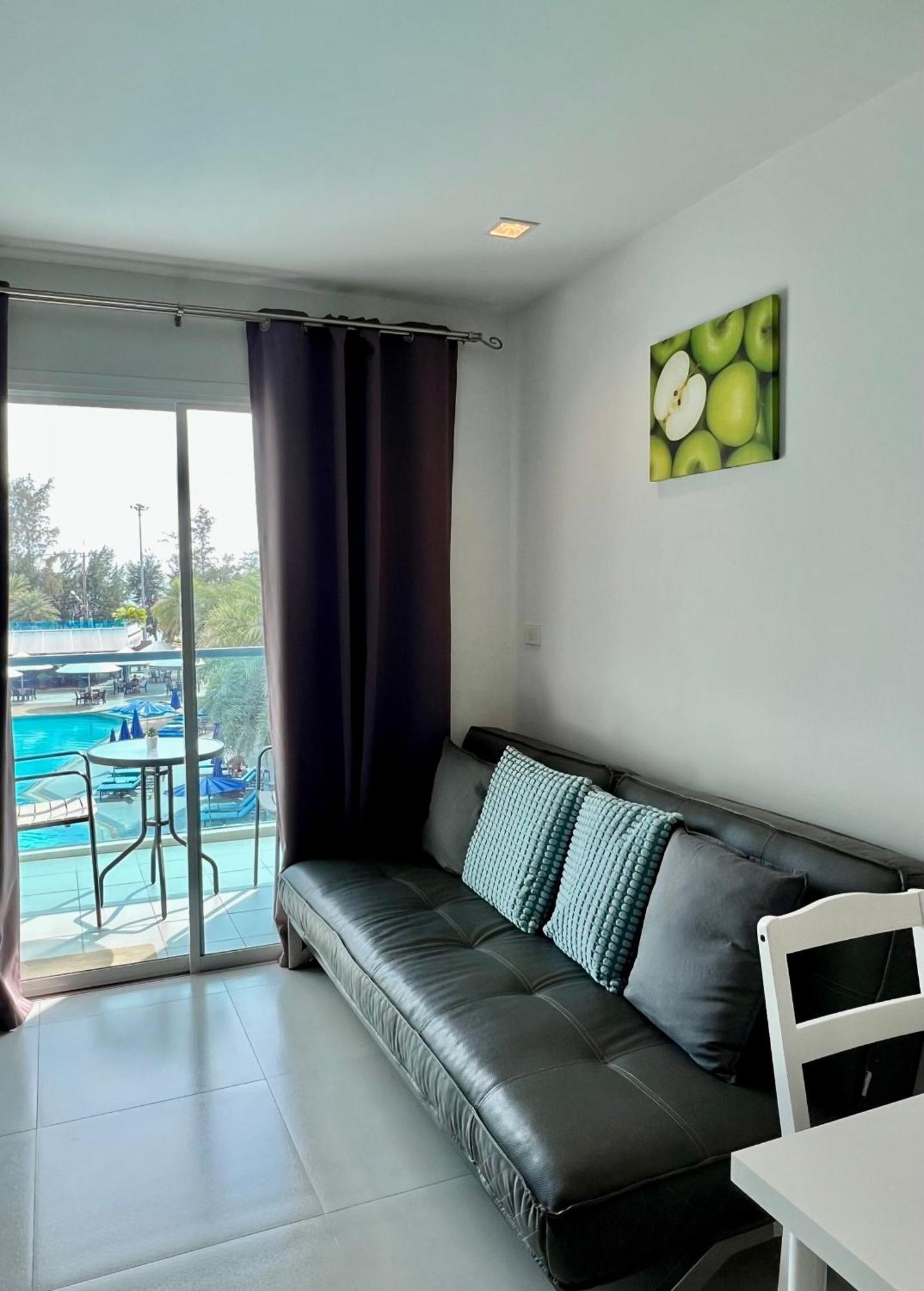 Grandblue Condominium 307 Pool-Seaview Maephim Rayong Mae Phim Exterior foto