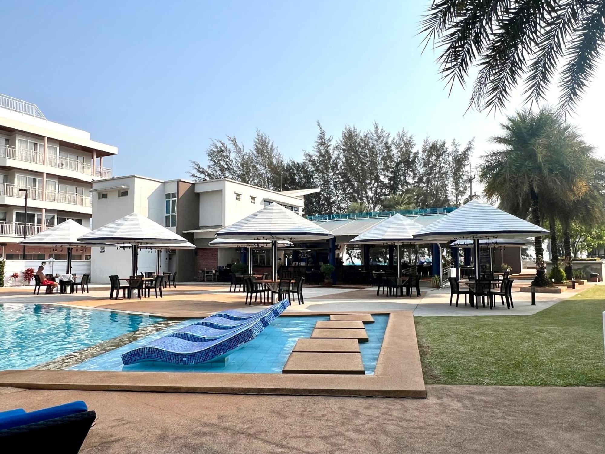 Grandblue Condominium 307 Pool-Seaview Maephim Rayong Mae Phim Exterior foto